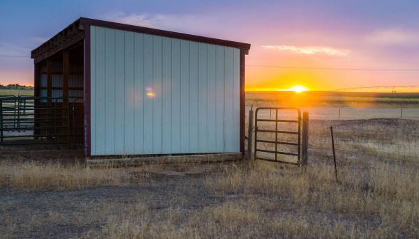 Pole Building Siding Service in Evergreen